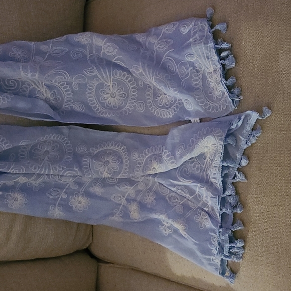 Scarf - Picture 3 of 3